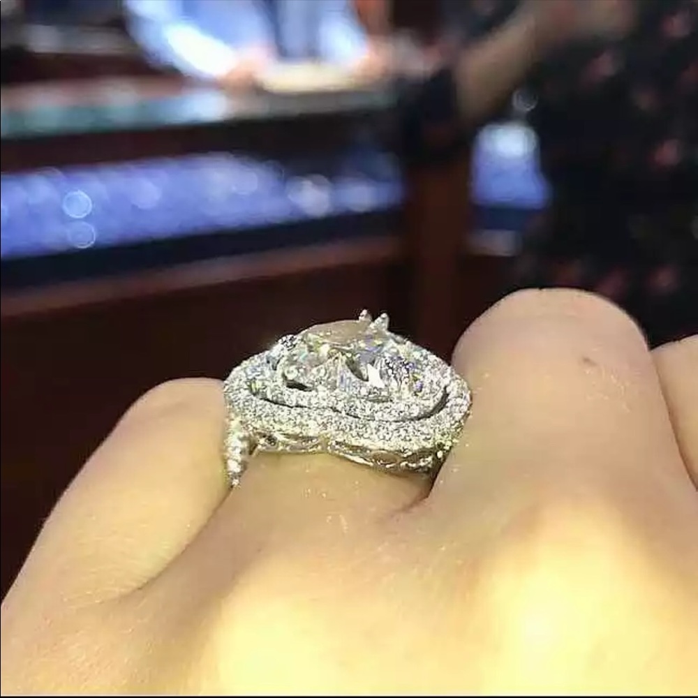 New Women’s 925 Silver Big Heart Diamond engagement Ring - Picture 5 of 6